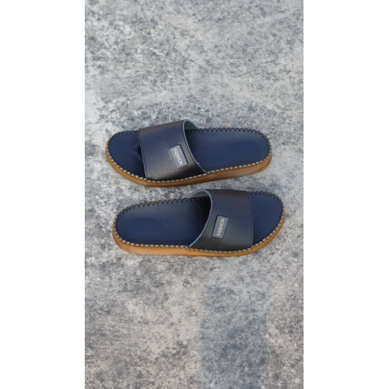 DéP Nam Doc Tờ Khoá Fashion Halita Đế Vàng , khâu chỉ toàn bộ , đế cao su nhẹ êm chân . Đế Bằng