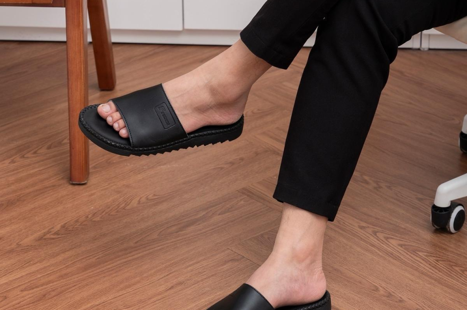  DéP Nam Doctor Fashion, Đế Nhẹ Cao 3cm ,Đế  Cao Su  Khâu Chỉ Toàn Bộ Đế Bằng Dép Lê Quai Ngang Slipper