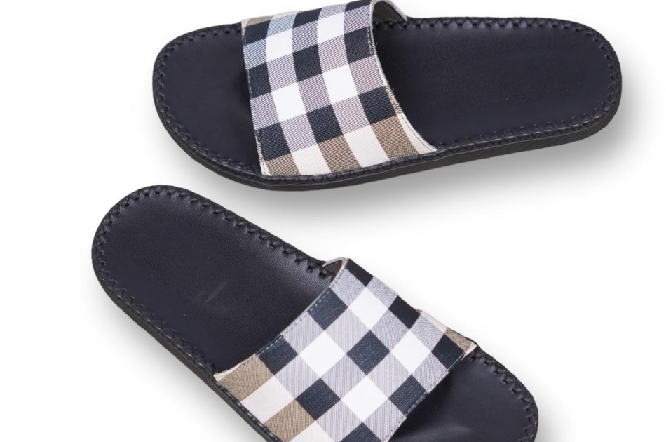 DéP LUXURY HALITA phiên bản Sang Trọng,thời trang Nam Nữ, Đế cao su nhẹ 1.5cm . Đế Bằng Slipper Nhung