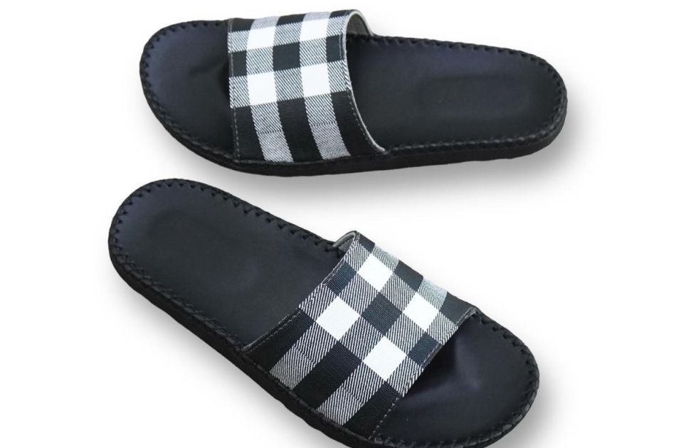 DéP LUXURY HALITA phiên bản Sang Trọng,thời trang Nam Nữ, Đế cao su nhẹ 1.5cm . Đế Bằng Slipper Nhung