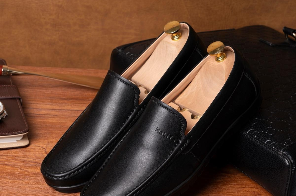 Giày Lười Nam Phong Cách Italy, Chất Liệu Da Bò Màu Đen Titan Mới - Shoes , Bảo Hành 12 Tháng.