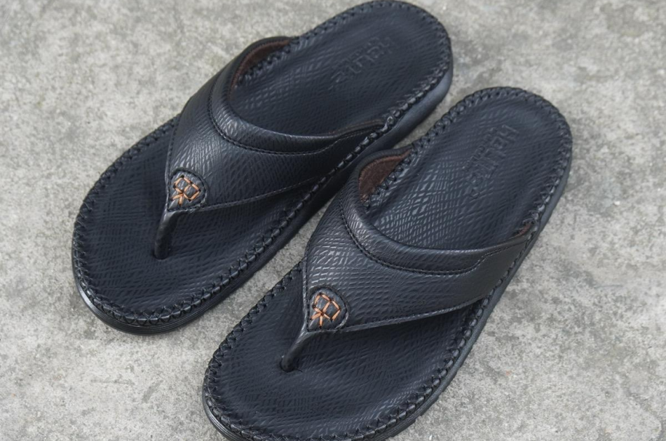 DéP Kẹp Nam Da Chống Nhăn , Đế Bằng Cao Su êm Chân , khâu dấu chỉ viền bền bỉ . Sandal Nhung Đồng