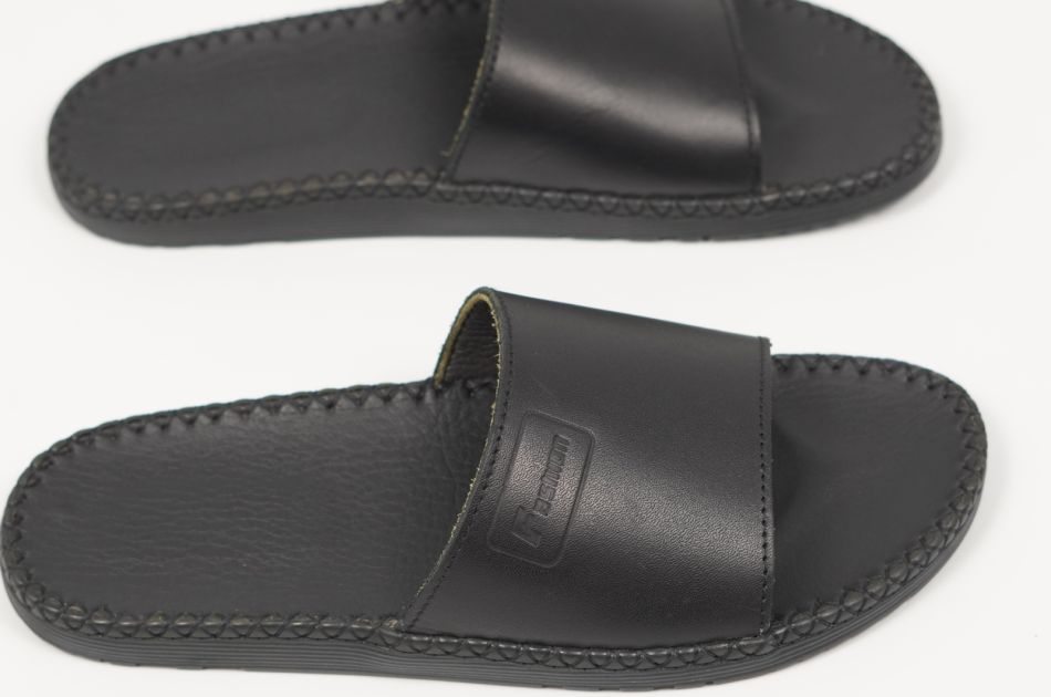 DéP Nam Doctor Fashion Halita , Đế Nhẹ Cao 1.5cm ,Đế  Cao Su  Khâu Chỉ Toàn Bộ Đế Bằng Dép Lê Quai Ngang