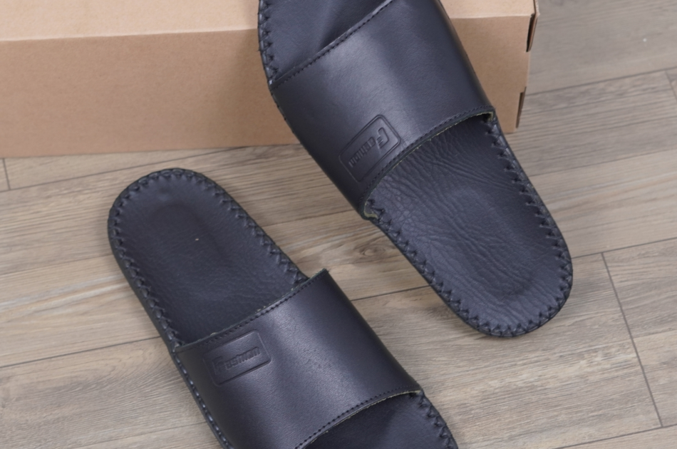 DéP Nam Doctor Fashion Halita , Đế Nhẹ Cao 1.5cm ,Đế  Cao Su  Khâu Chỉ Toàn Bộ Đế Bằng Dép Lê Quai Ngang