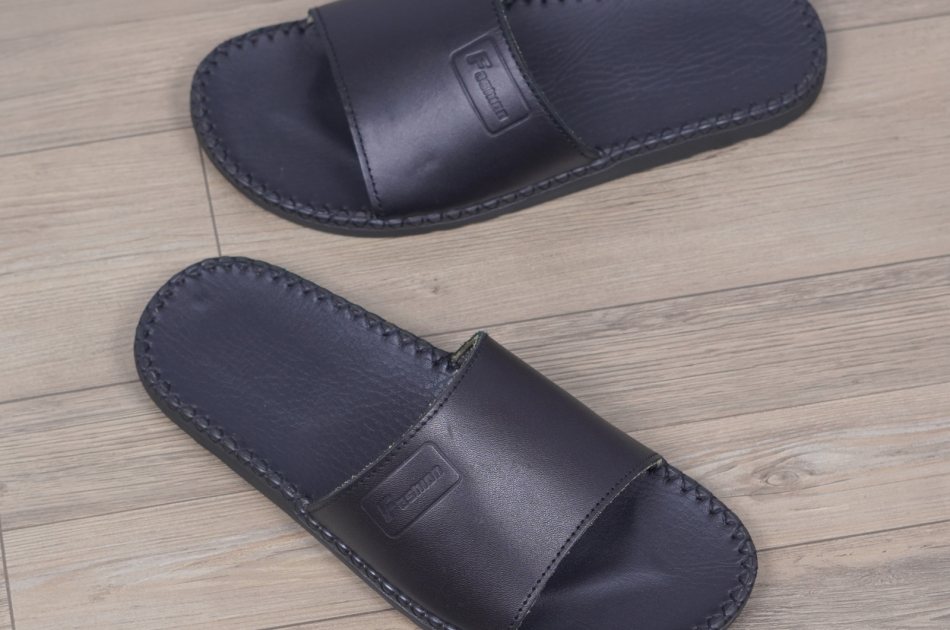 DéP Nam Doctor Fashion Halita , Đế Nhẹ Cao 1.5cm ,Đế  Cao Su  Khâu Chỉ Toàn Bộ Đế Bằng Dép Lê Quai Ngang