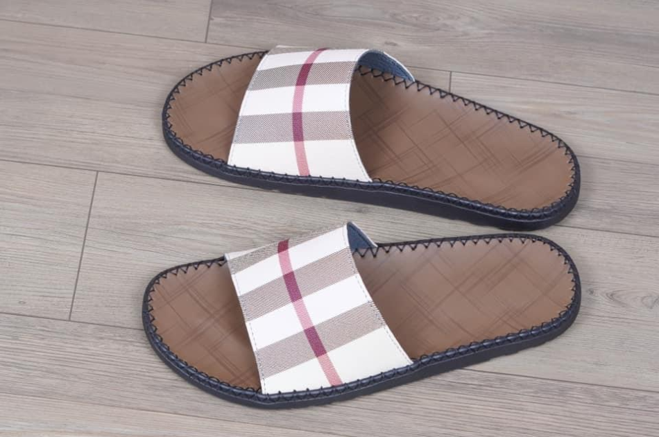 DéP LUXURY HALITA phiên bản Sang Trọng,thời trang Nam Nữ, Đế cao su nhẹ 1.5cm . Đế Bằng